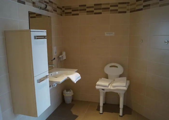 호텔 L'embarcadere 라 바르-드-몽