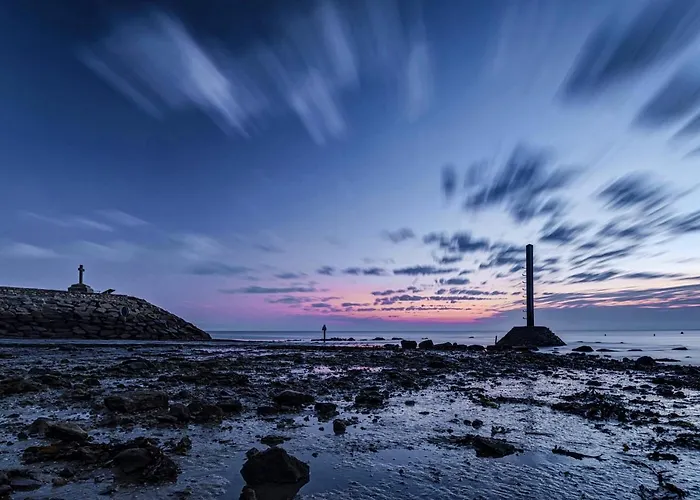 L'embarcadere 2* לה בר-דה-מון