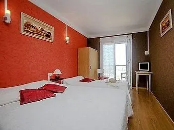 L'embarcadere 2* 라 바르-드-몽