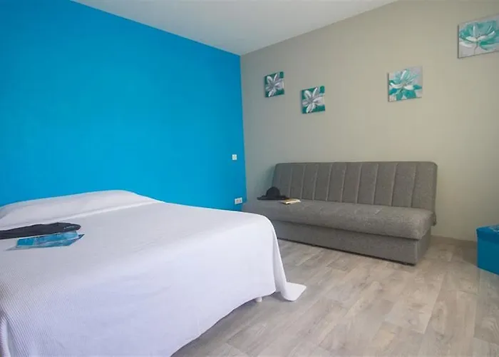 L'embarcadere לה בר-דה-מון