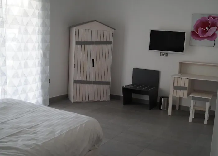 Hotel L'embarcadère 2*